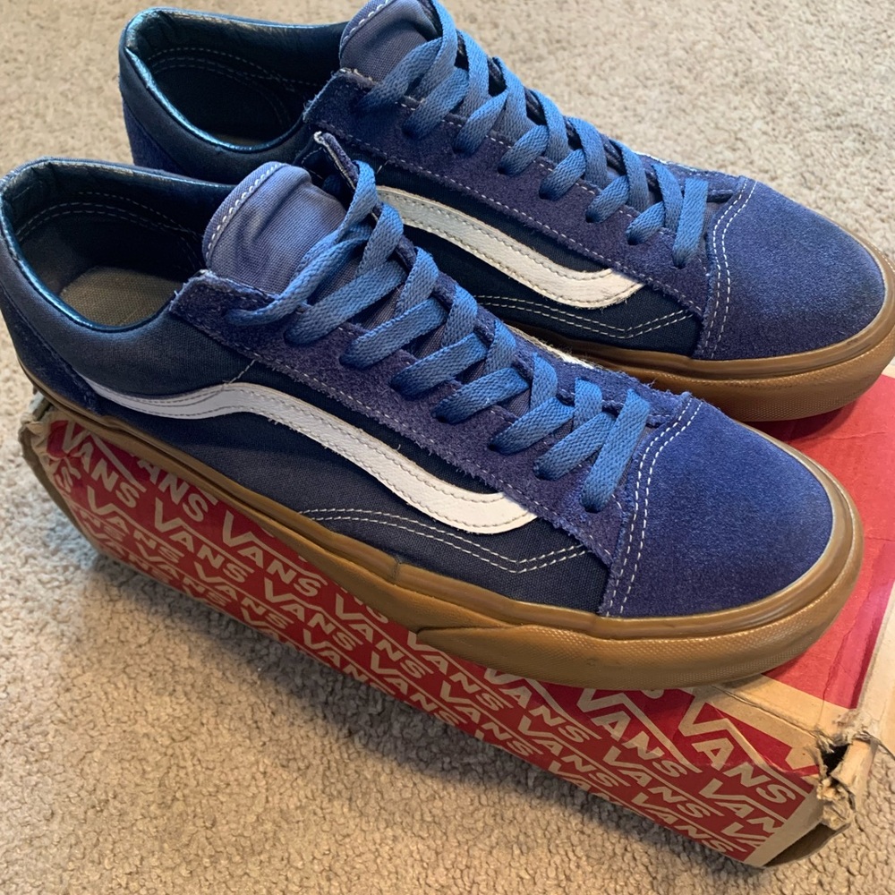 Style 36 Vans
